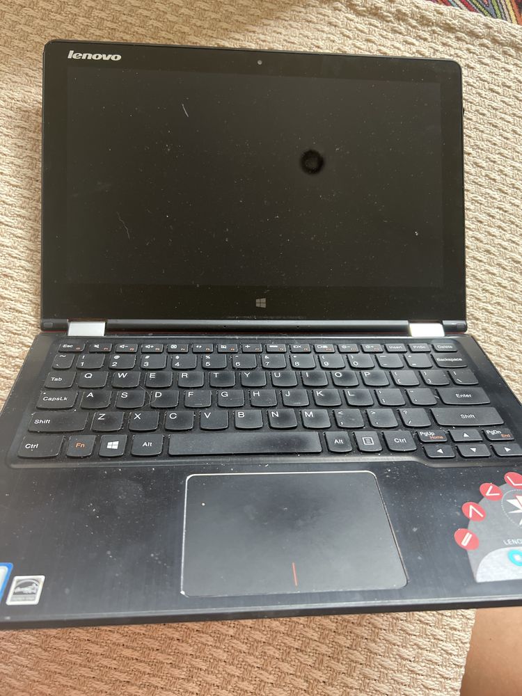 Lenovo Yoga 700 11sd laptop dotykowy