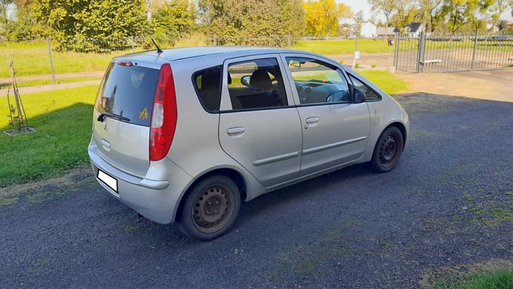 Mitsubishi Colt 1.1 benzyna