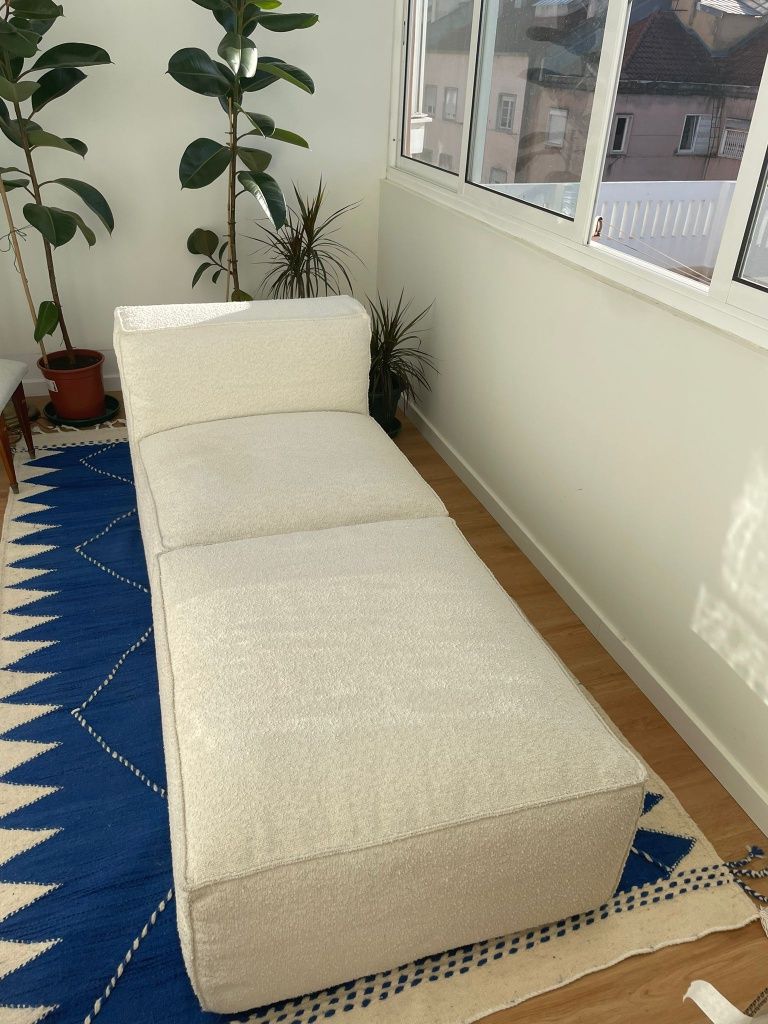 Sofá modular com pufe LaRedoute