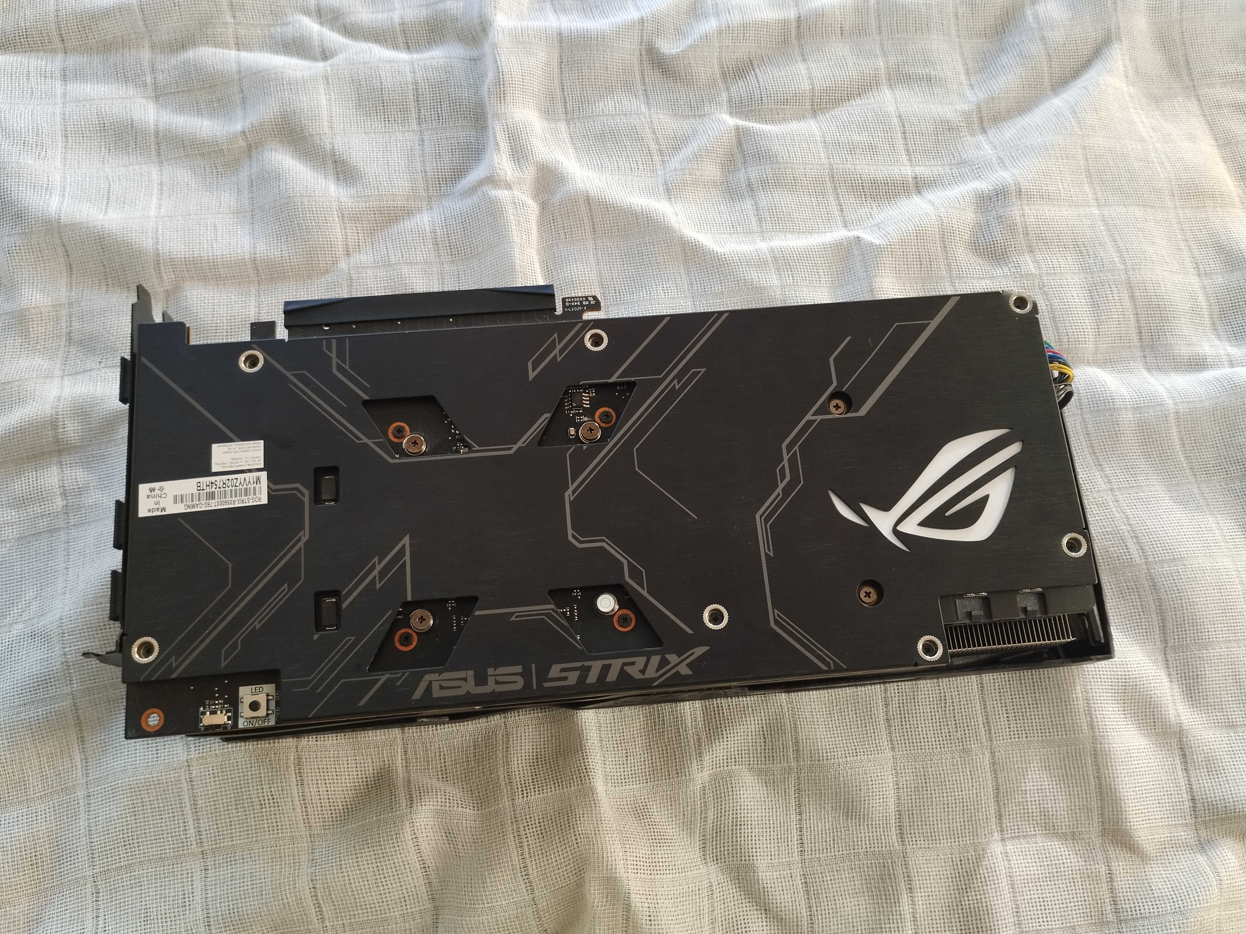 Placa Gráfica AMD RX5600XT