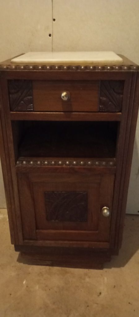 Mesa de cabeceira