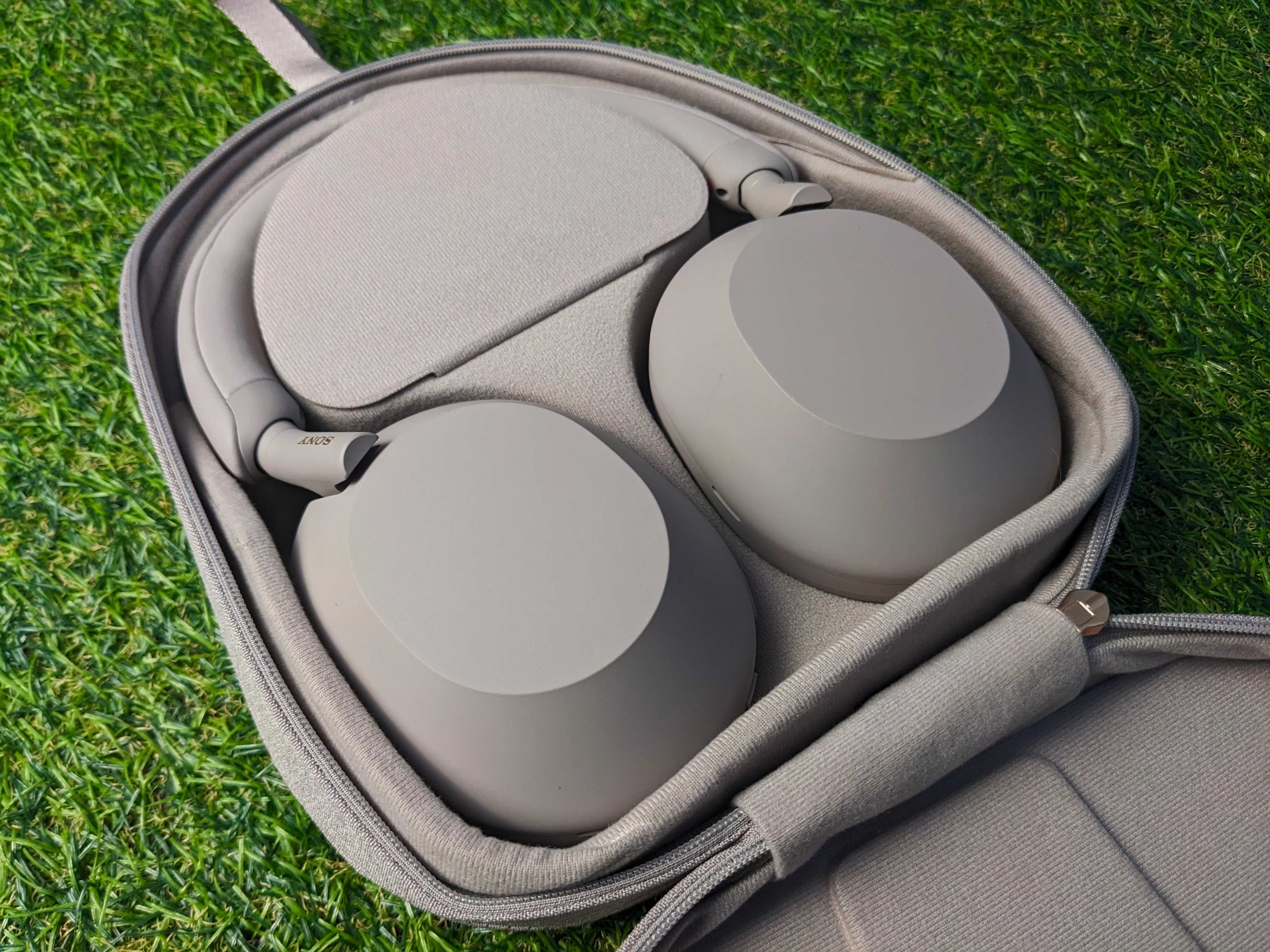 НОВІ навушники SONY WH-1000XM5. Оригінал з США. Колір: Рожевий
