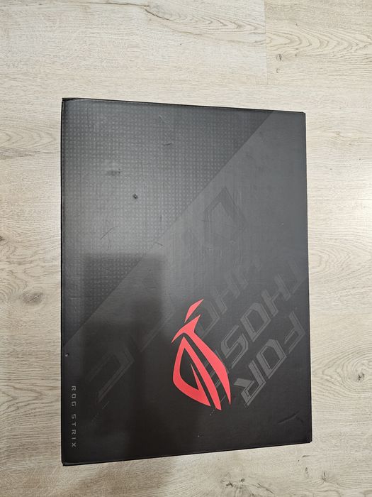 Asus Rog strix g513 laptop gamingowy