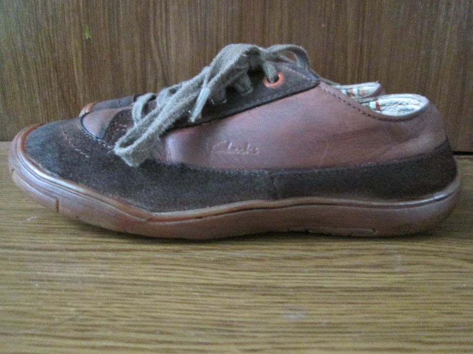 Спортивні мокасіни "Clarks".23см. Шкіра