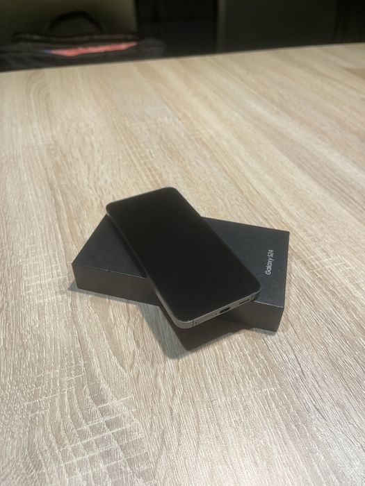 Smartfon Samsung s24