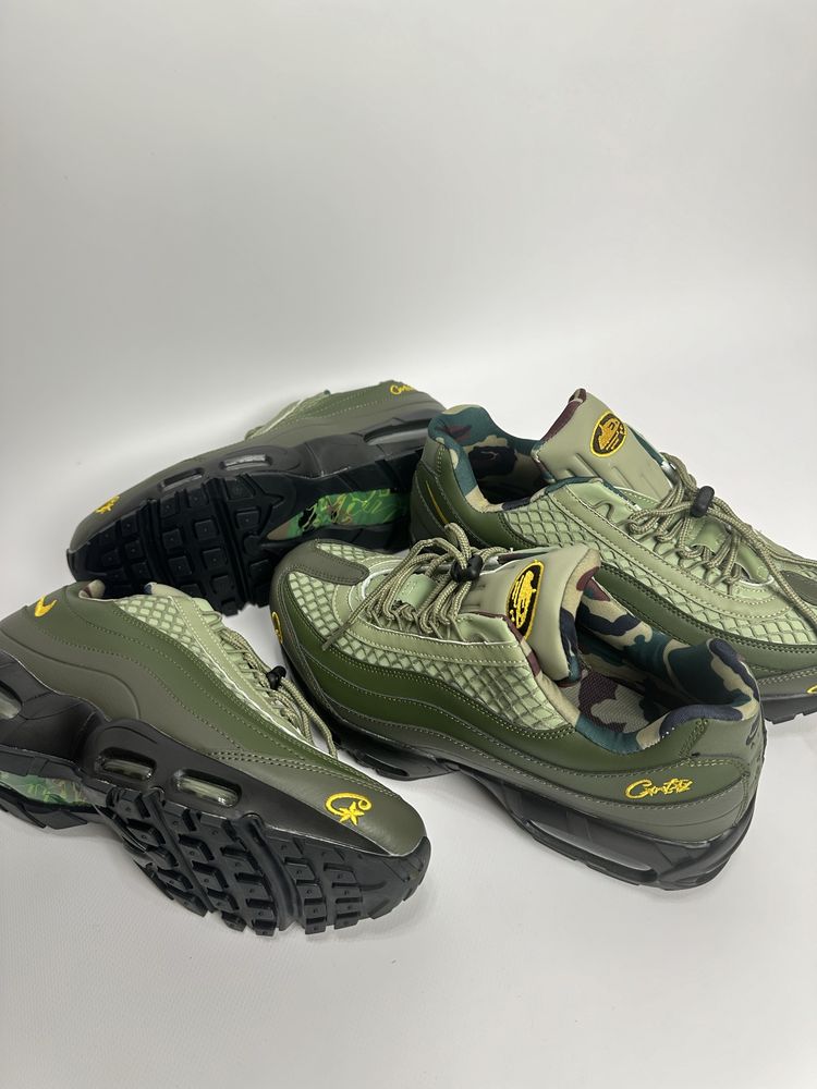 Nike Air Max 95 Corteiz кросовки найк зелені хаки обувь 44 43