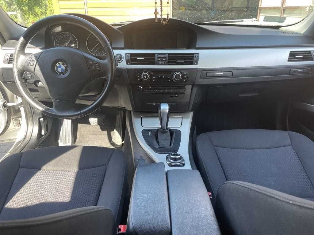BMW E91 2.0 177km