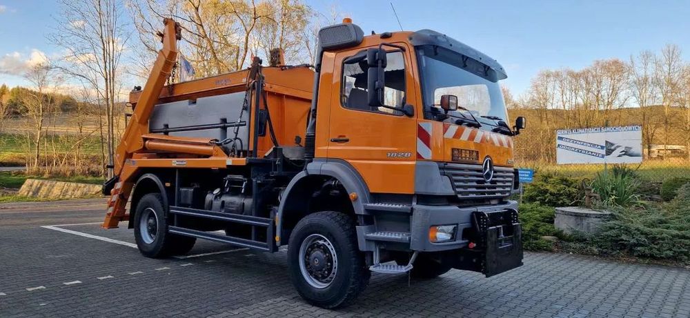 Mercedes-Benz Atego 1828  4x4 Bramowiec Solarka Piaskarka Pług odsnieżanie