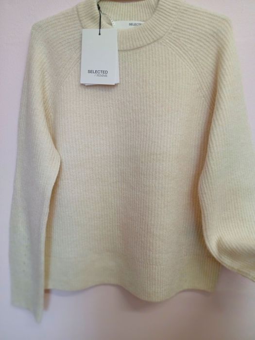 Wełna! Śmietankowy modny golf oversize Selected Femme