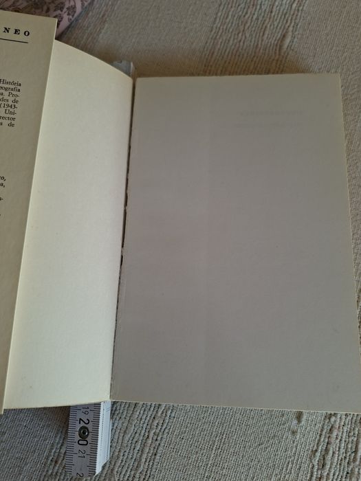 Mediterrâneo. Ambiente e Tradição Orlando Ribeiro livro muito estimado