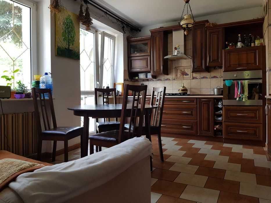 Wynajmę pokój z balkonem w domu (wege)