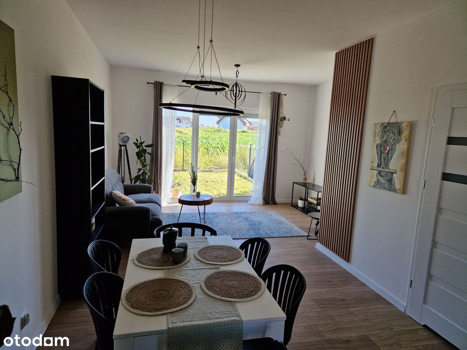 Dom w Oleśnicy – RATAJE