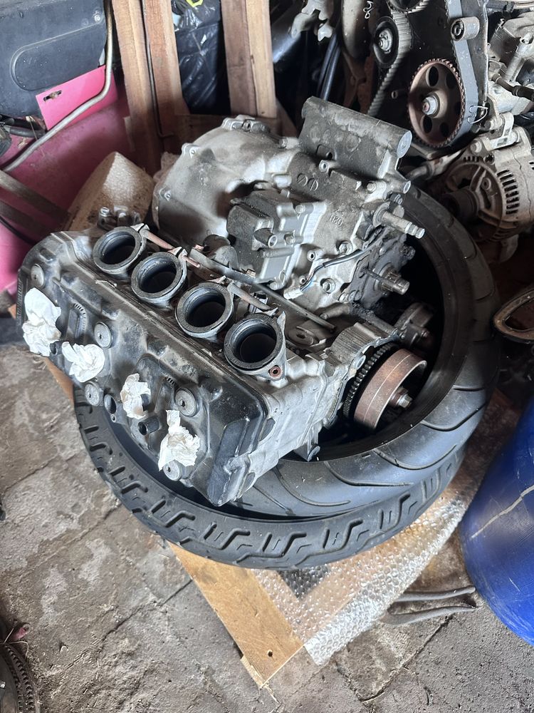 Motor Gsxr-750 de 2006 p/ restauro