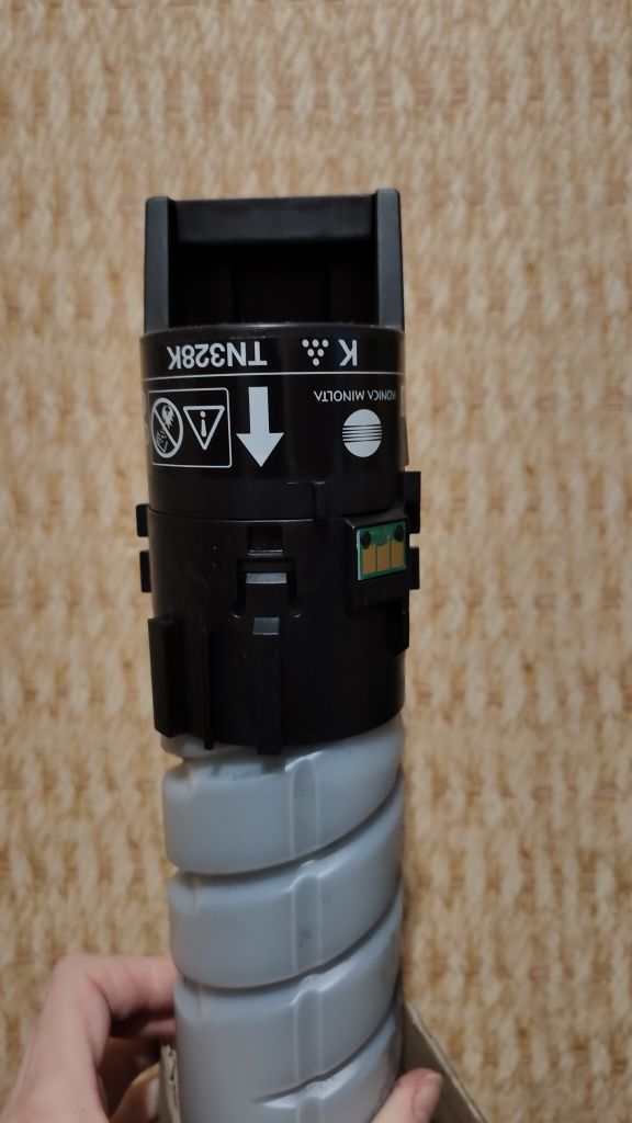 Тонер Konica Minolta TN-323 black