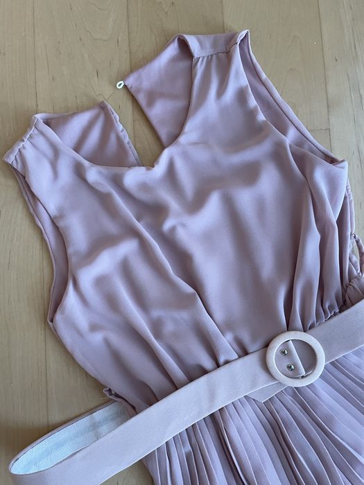 Macacão rosa plissado, tamanho S