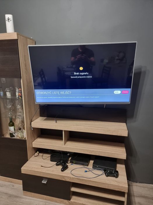 Telewizor LG 49"  smart tv