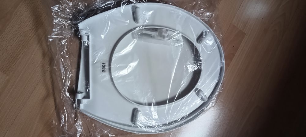 Deska sedesowa biała nowa