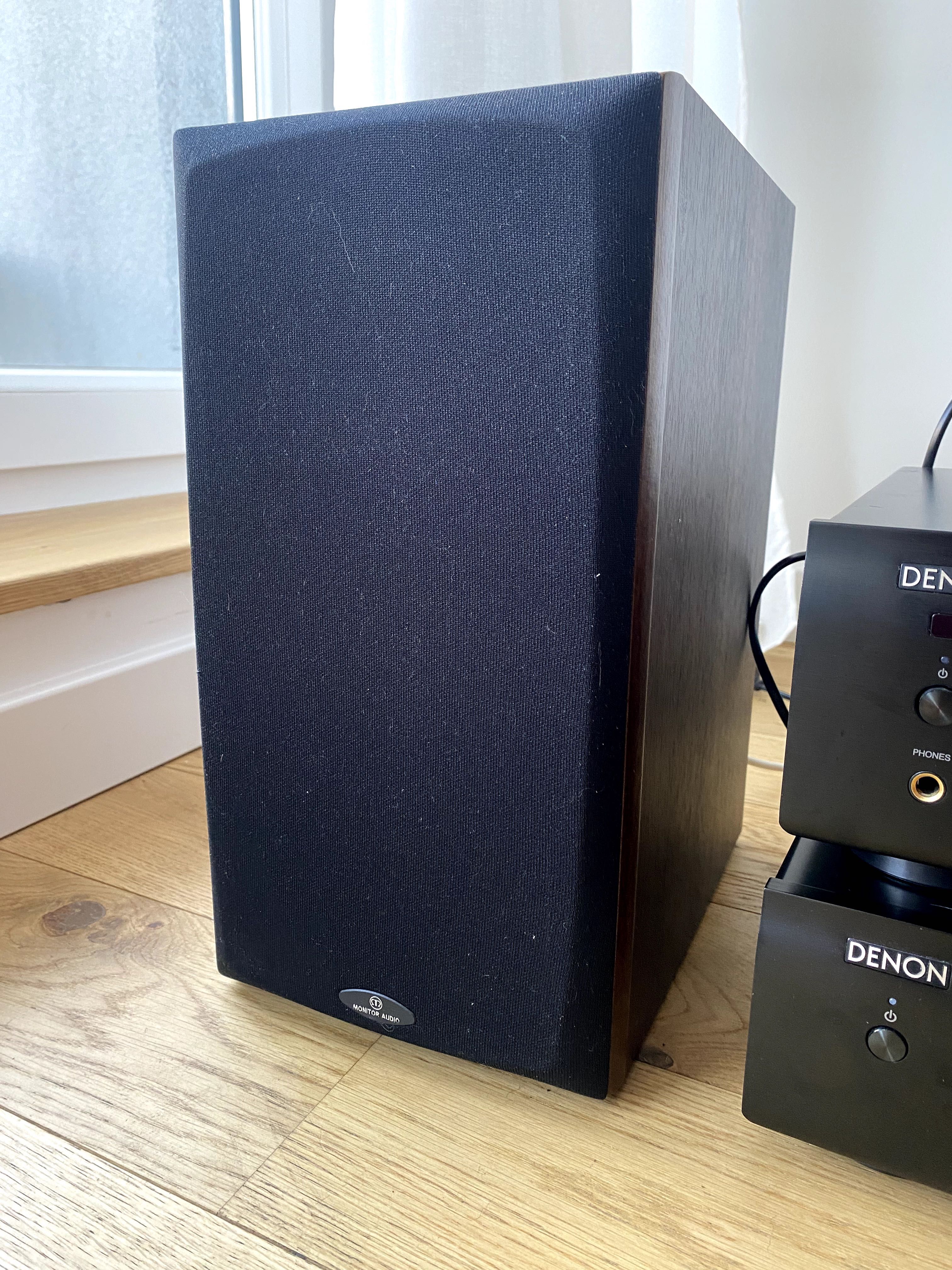 Zestaw - gramofon + wzmacniacz + 2 głośniki + odtwarzacz CD