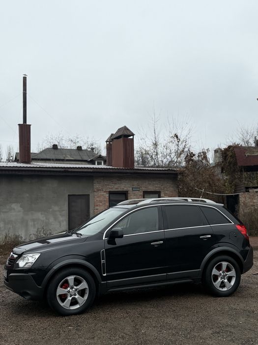 Opel Antara 2008 ГОД 2.0 дизель полный привод
