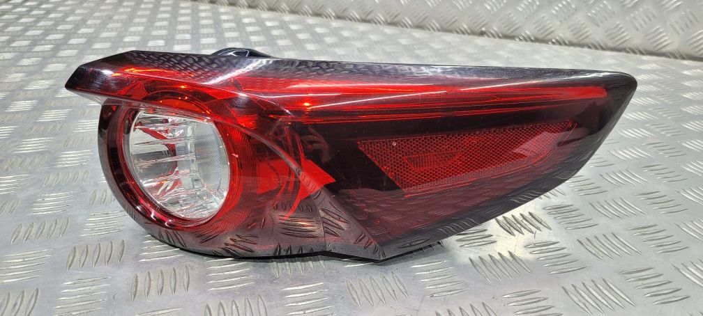Ліхтар в крило правий вживаний оригінал Mazda CX9 2016+