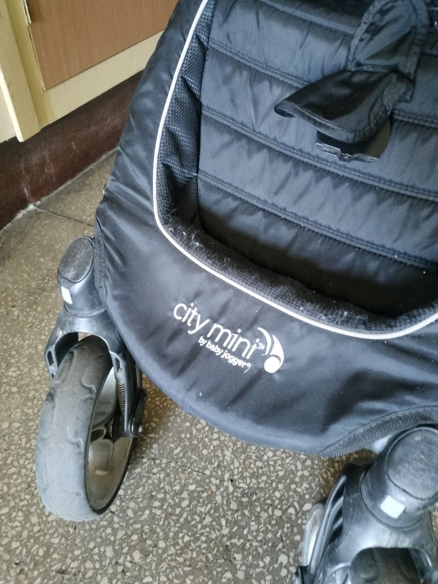 Baby jogger city mini spacerówka
