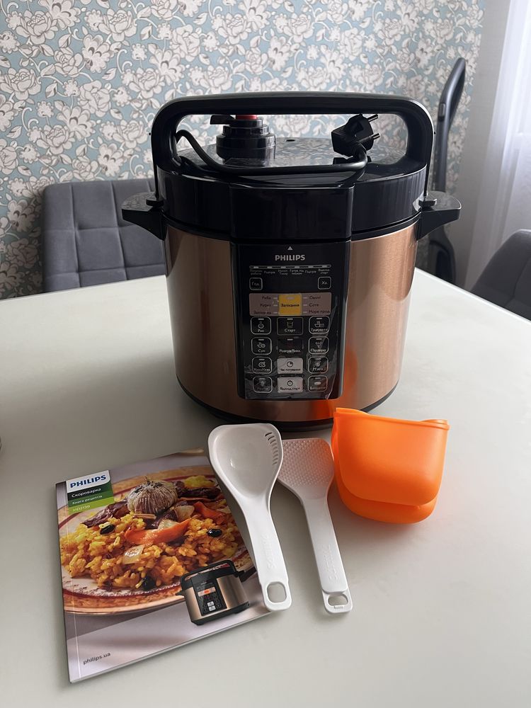 Мультиварка-скороварка Philips HD2139/40