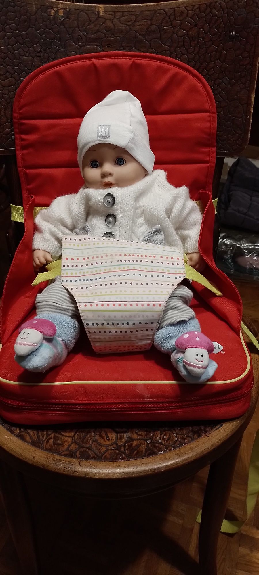 Krzesełko siedzisko do karmienia dziecka przypinane do krzesła