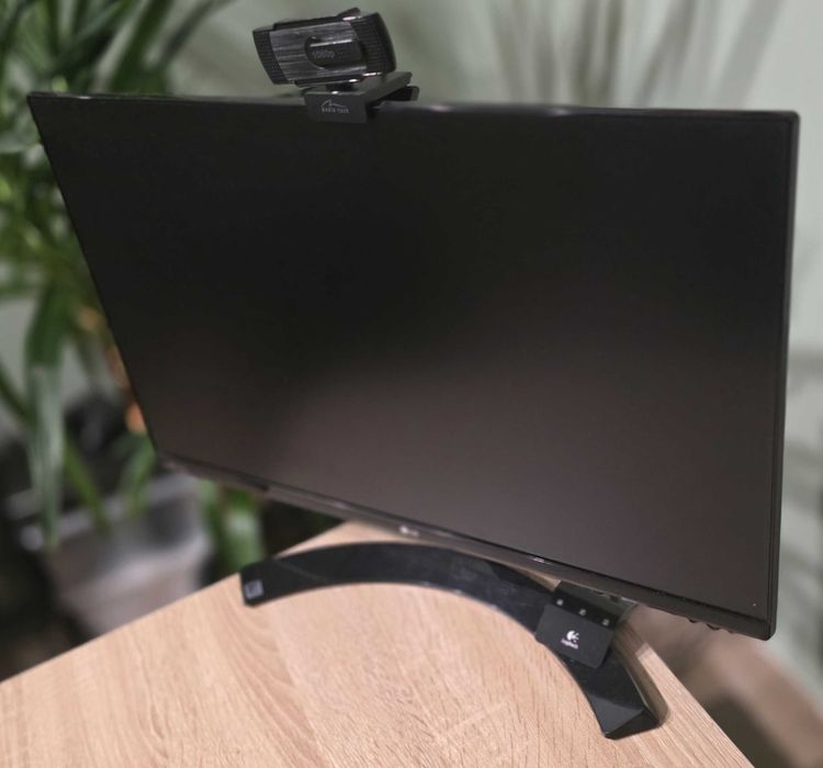 monitor LG 23MP68VQ-P czarny