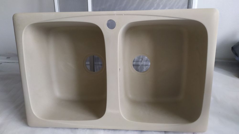 Продаю кохону мийку граніт