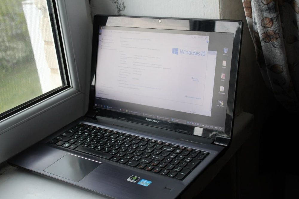 Lenovo v580 i3 процесор 4 ядра Nvidia GeForce GT