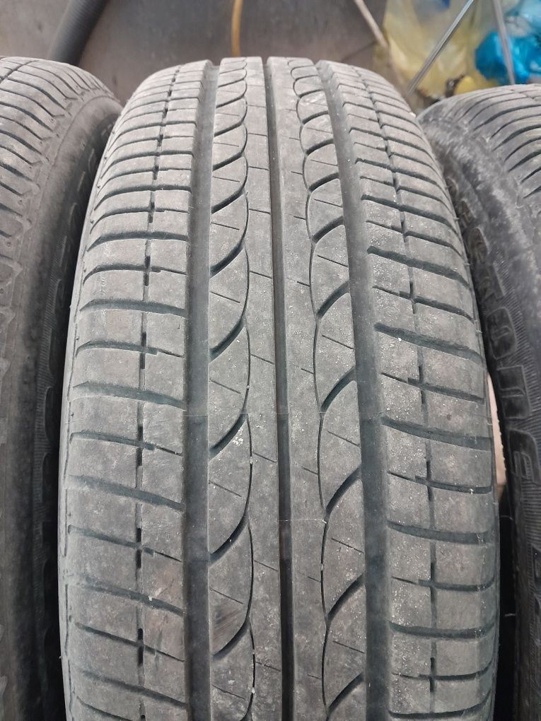 Opona opony 175/60r15 Bridgestone lato 4 szt komplet