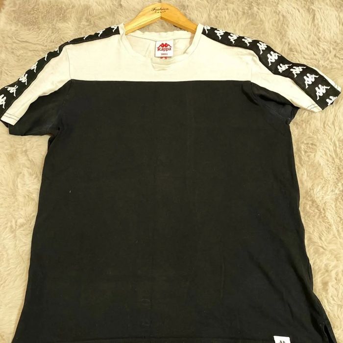 Футболка Kappa на лампасах