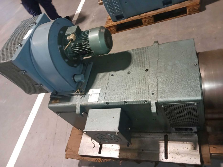 Silnik elektryczny prądu stałego 167kW 240 kW 2000 obr DC 225S 225L