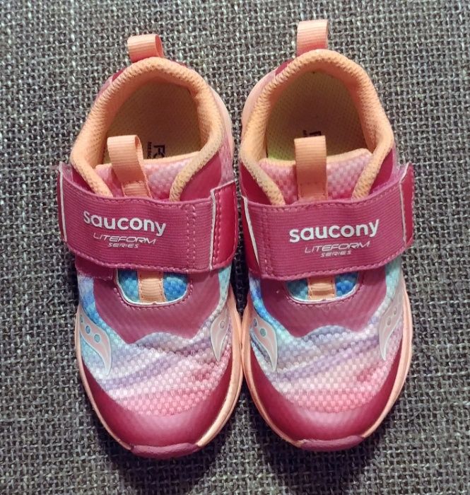 SAUCONY sliczne adidaski 16.5cm z USA Stan Idealny