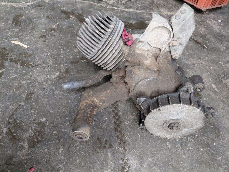 Peças vespa usadas (ver várias fotos).