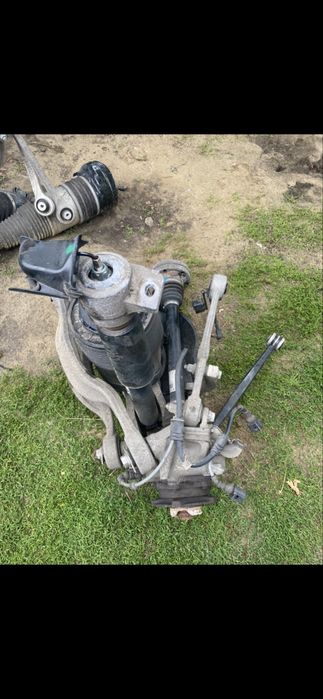 Audi Q7 4M Q8 TOUAREG 18+  Підрамник , Подрамник 4M0399315L