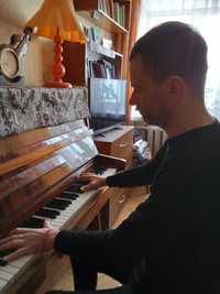 Репетитор гри на фортепіано уроки гри на фортепіано Солом'янський райо