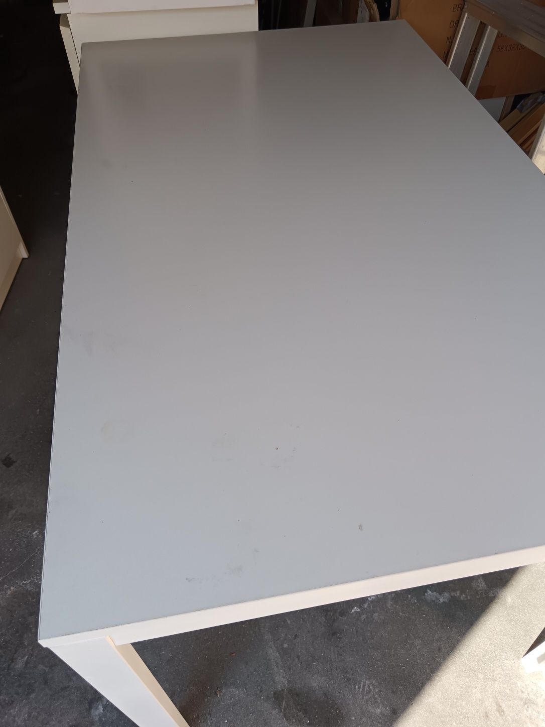 Mesa de cozinha metal
