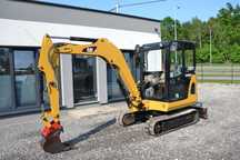 Caterpillar 302.5  Minikoparka Cat 302.5