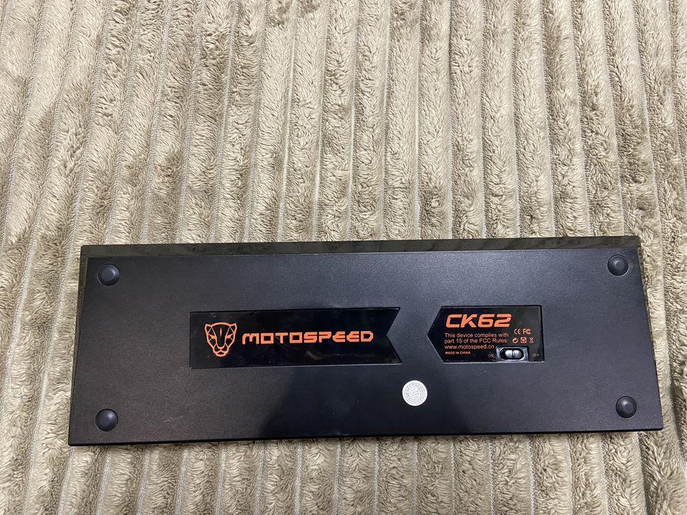 Клавиатура Motospeed CK62