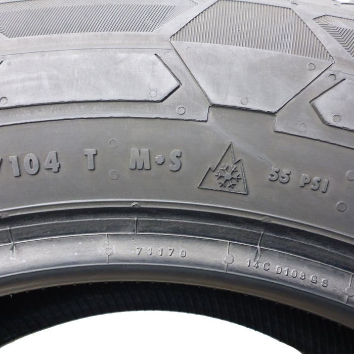 215/65/16C Continental 215/65R16C 106/104T Van Winter Zima 7,5mm 2018