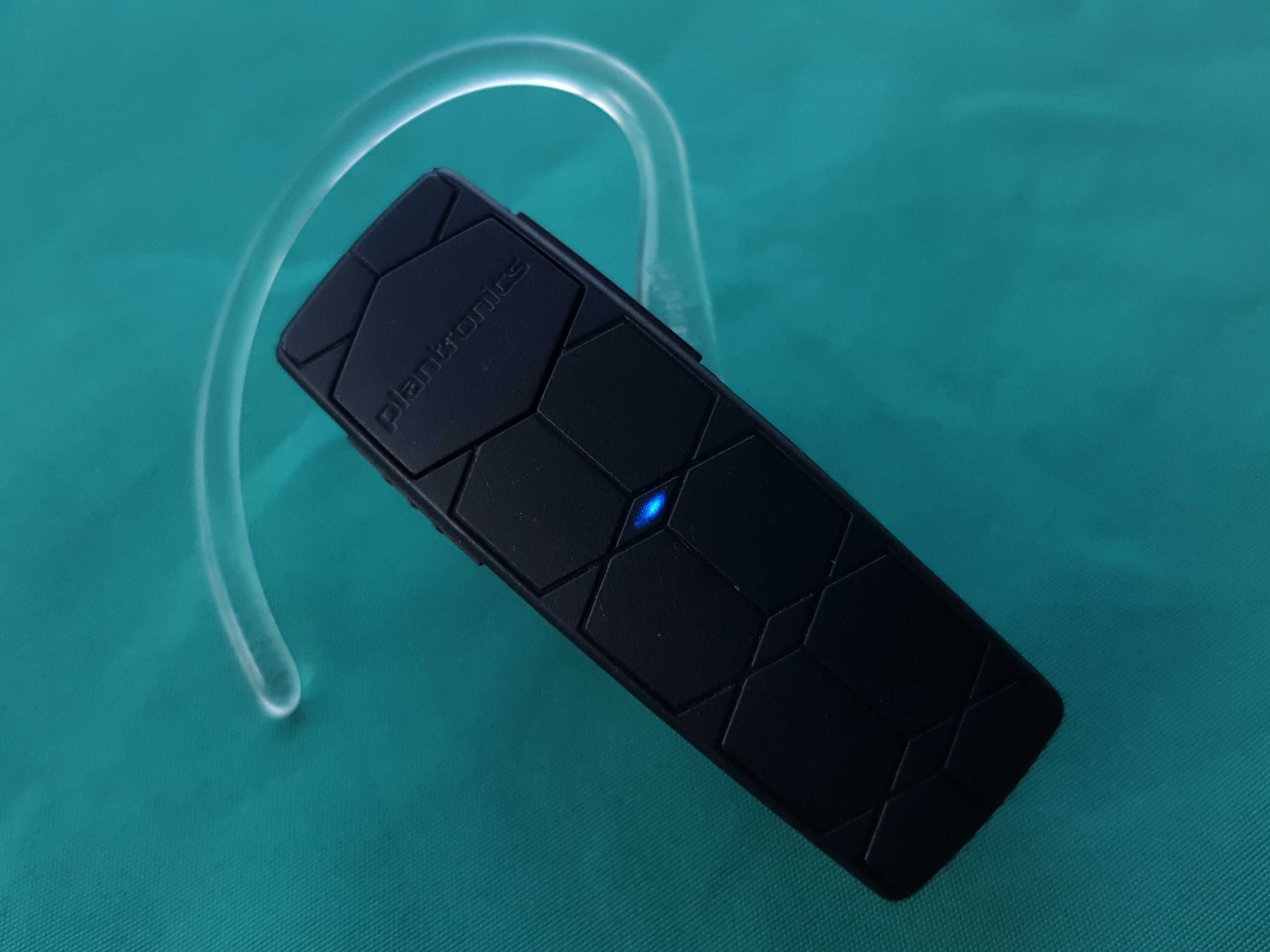 Explorer 50 plantronics bluetooth хендфри eote14