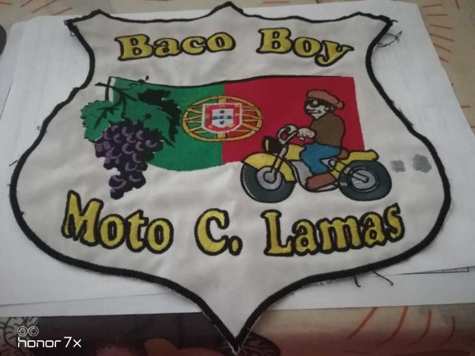 Patche emblema de grande dimensão do Moto Clube de Lamas Baco Boy