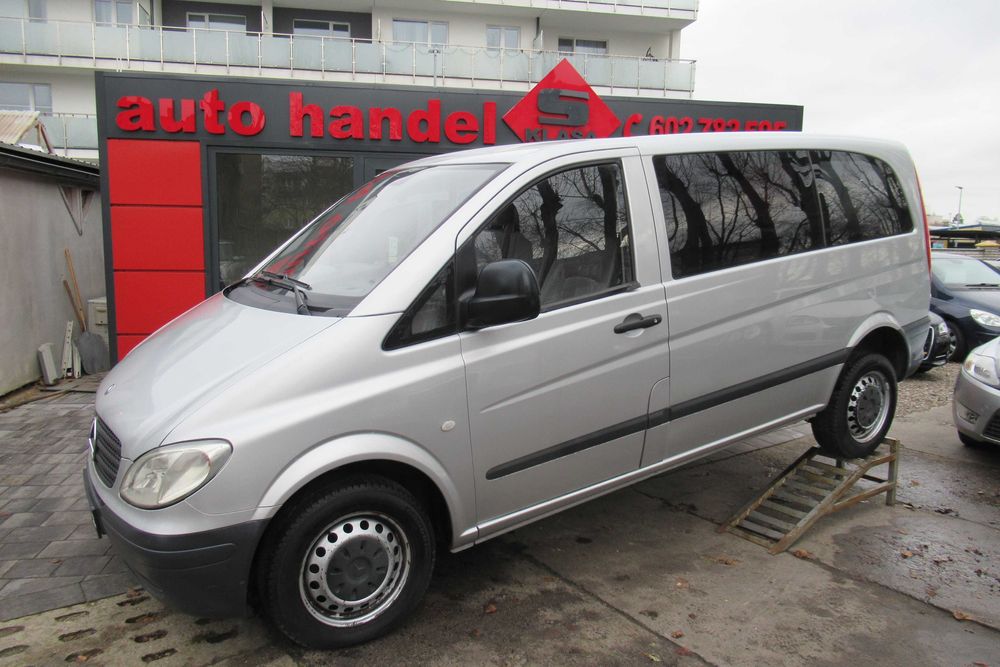 Mercedes-Benz Vito 639 3 osobowy ładne blachy blaszak furgon 2.2 cdi