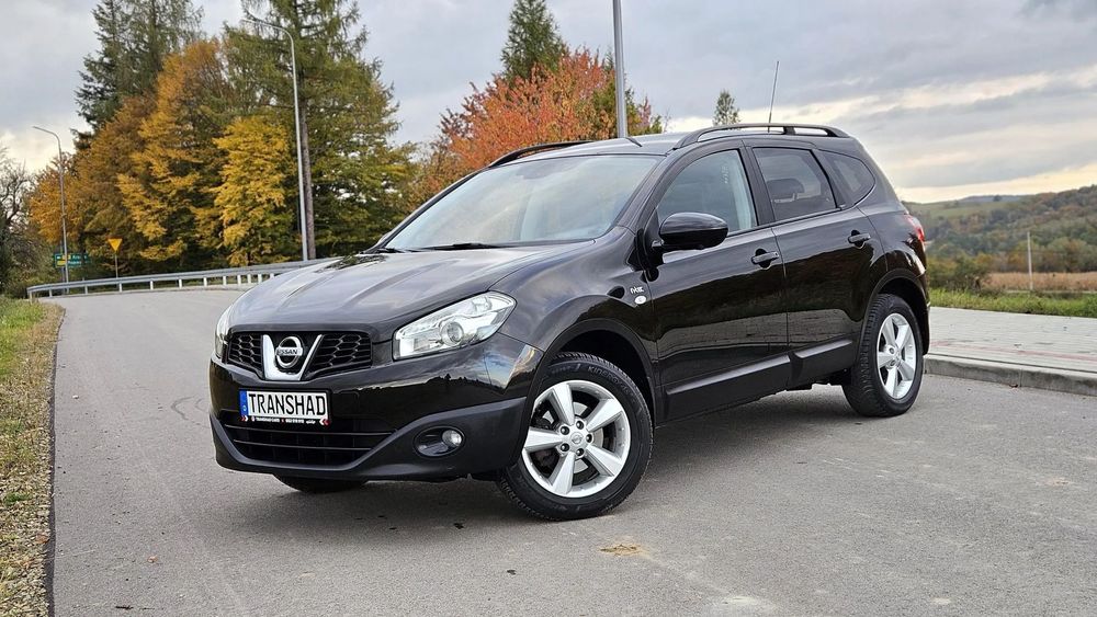Nissan Qashqai+2 +2 /2.0 Benzyna 140KM/ Kamery 360 / Navi / Panorama / Piękny / Zobacz!