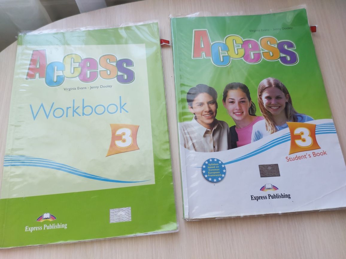 Access studens book/work book