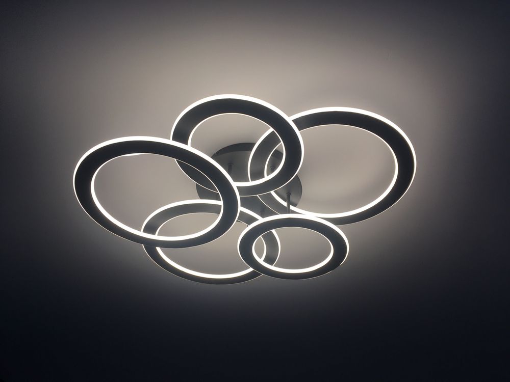 Lampa led Ohio piękna