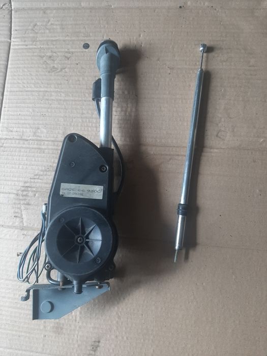 Антена Mazda 626