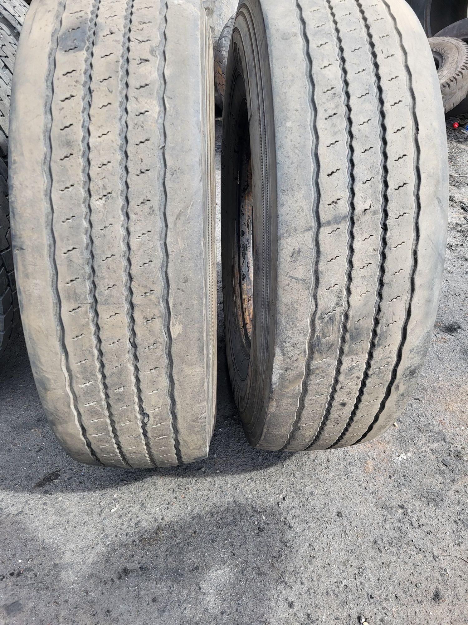 Продам шины б.у 315/80R22.5