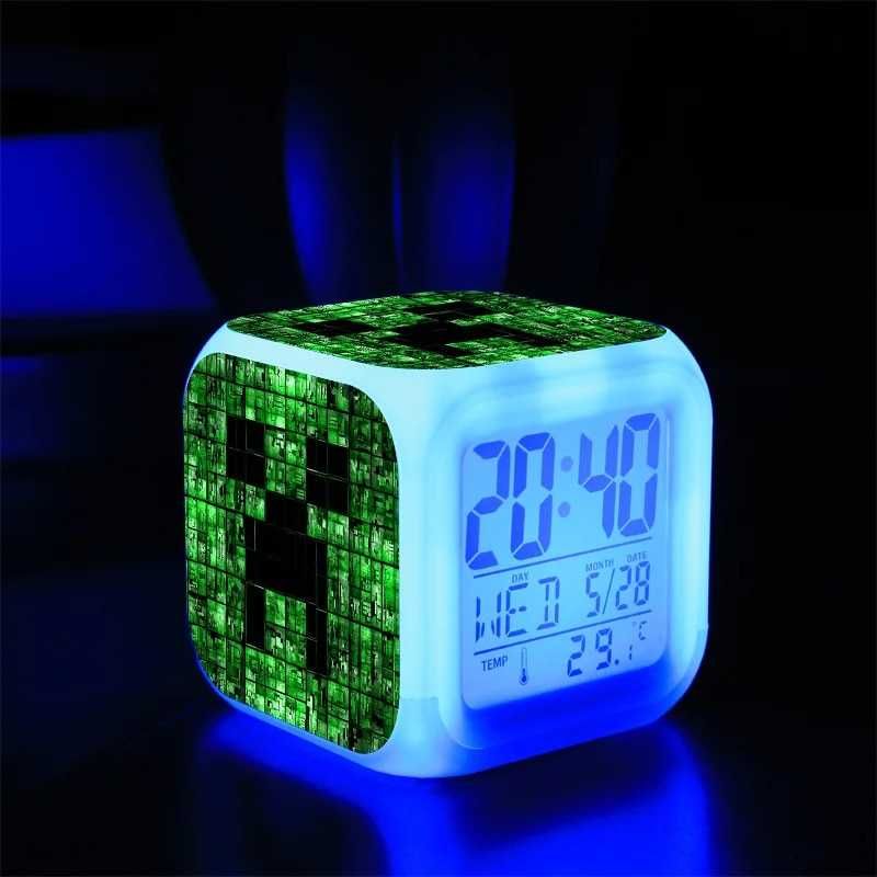Часы Майнкрафт Minecraft годинник